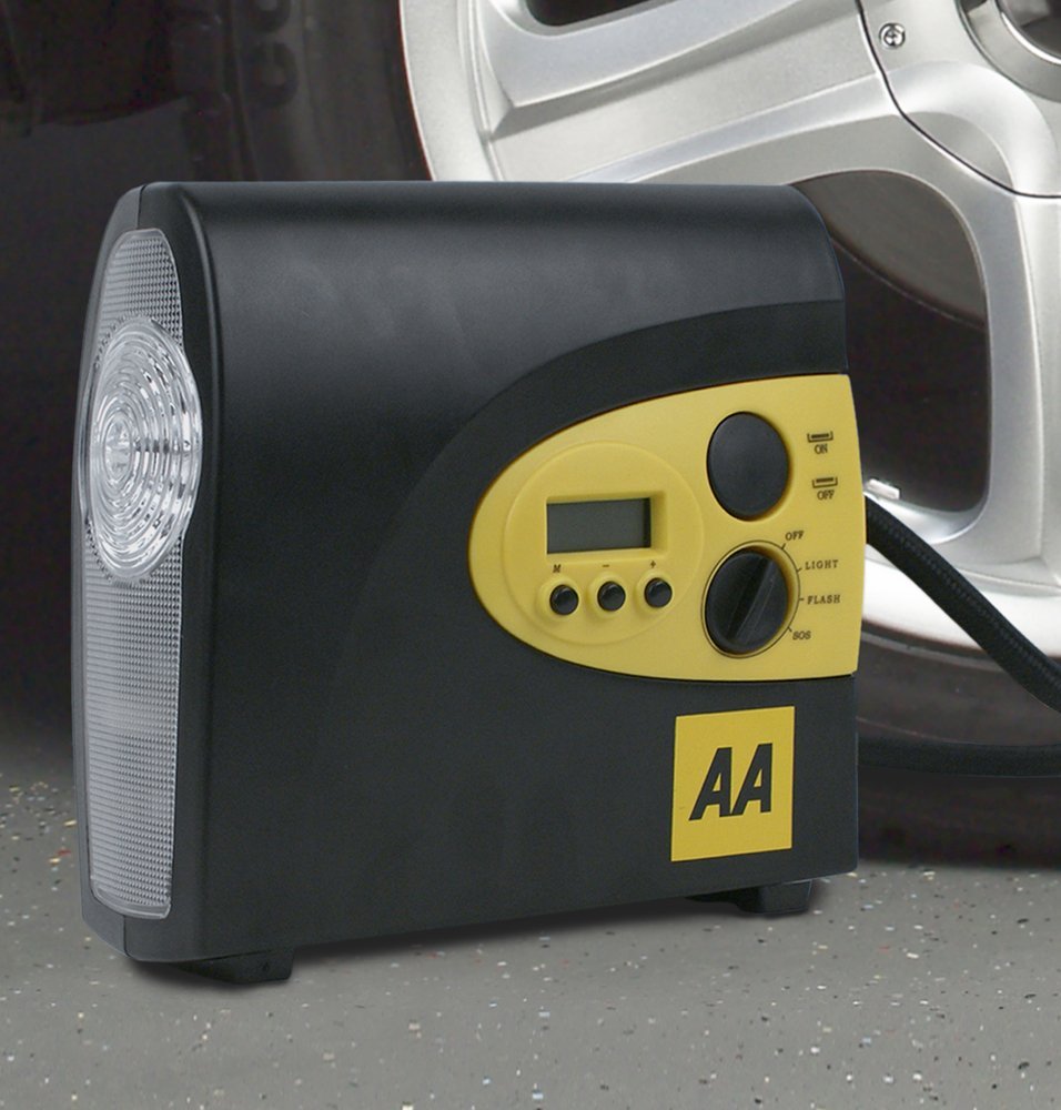 AA 12V Digital Tyre Inflator with Adapters 